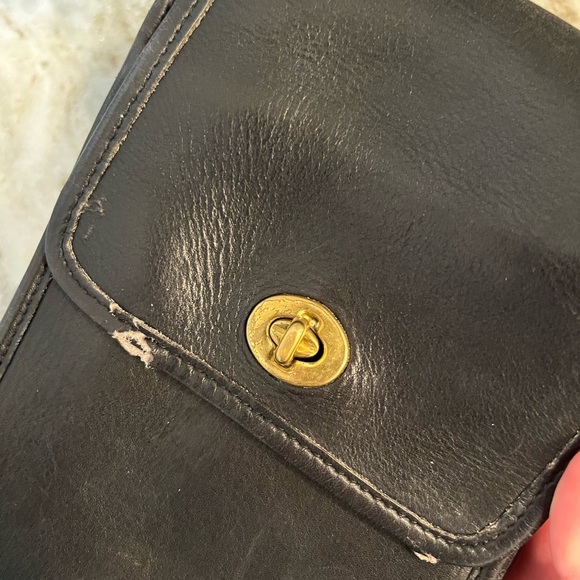 SOLD Coach Scooter Crossbody Bag Black Leather 9893 Used Condition - Picture 4 of 14